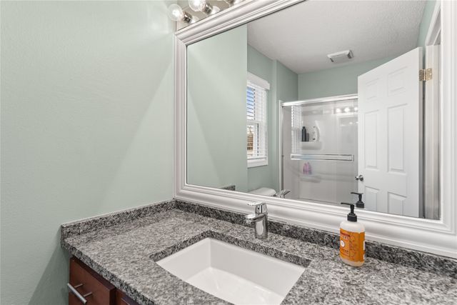 2604 69th Street, Urbandale, IA 50322