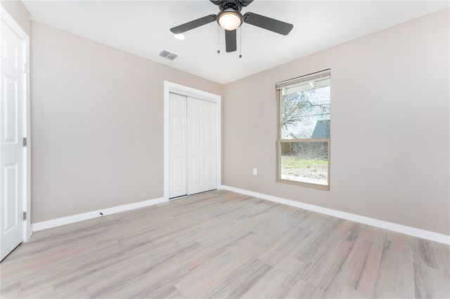 2018 Braeswood Dr, Corpus Christi, TX 78412