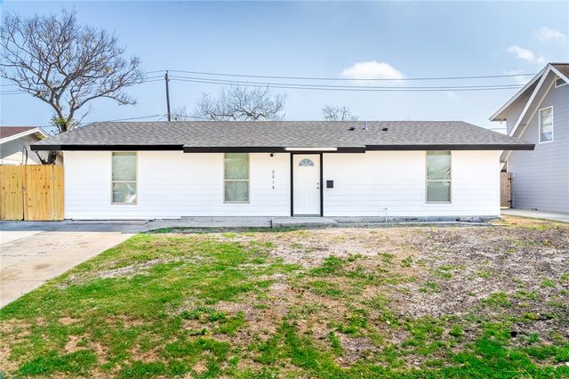 2018 Braeswood Dr, Corpus Christi, TX 78412