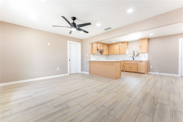 2018 Braeswood Dr, Corpus Christi, TX 78412