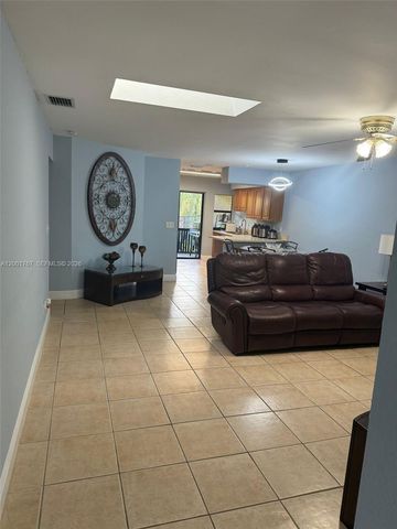 1507 1509 SE 24th Ave, Cape Coral, FL 33990
