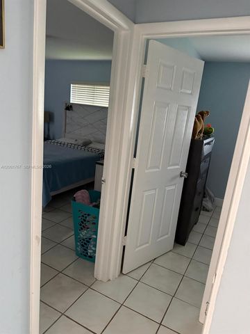 1507 1509 SE 24th Ave, Cape Coral, FL 33990