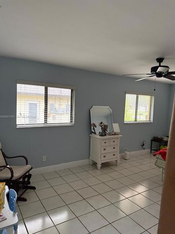 1507 1509 SE 24th Ave, Cape Coral, FL 33990