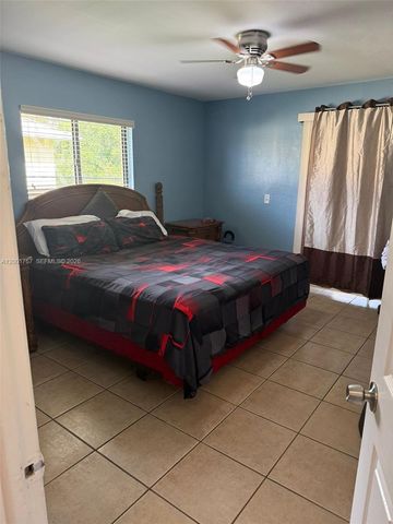 1507 1509 SE 24th Ave, Cape Coral, FL 33990