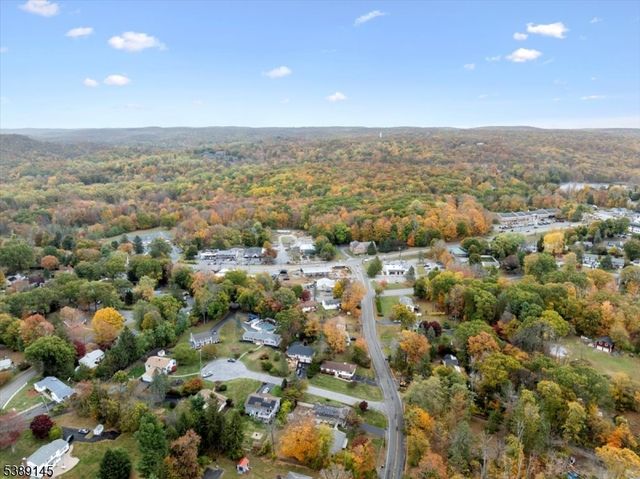 10 Mildred Dr, Sparta Twp., NJ 07871