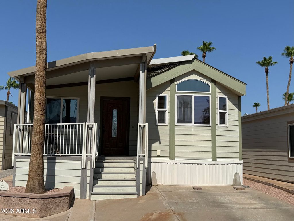 1410 S HAVASUPAI Drive 410, Apache Junction, AZ 85119 — exterior