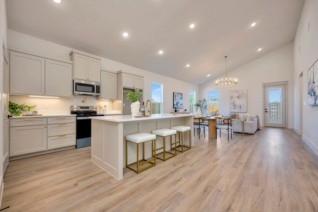 929 E Magnolia Avenue, Fort Worth, TX 76104