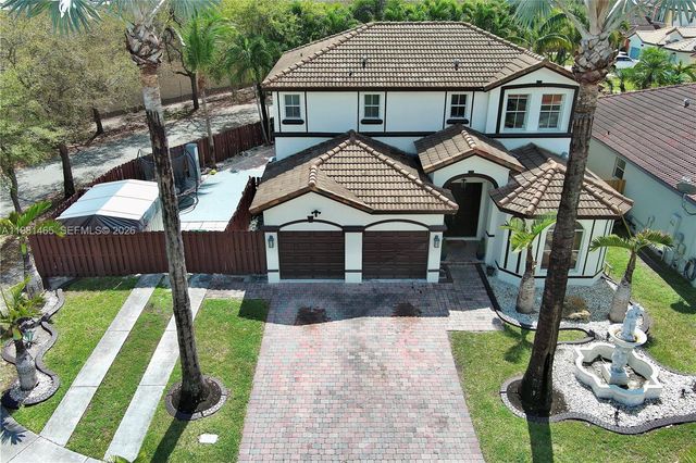 10816 SW 247th St, Homestead, FL 33032