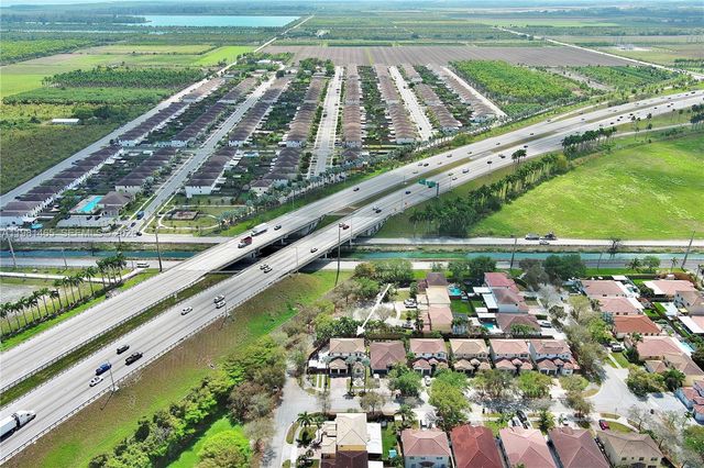 10816 SW 247th St, Homestead, FL 33032