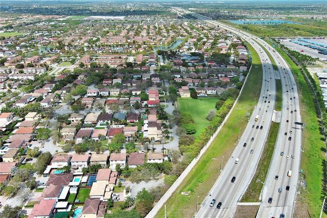 10816 SW 247th St, Homestead, FL 33032