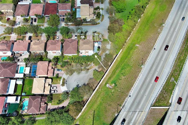 10816 SW 247th St, Homestead, FL 33032