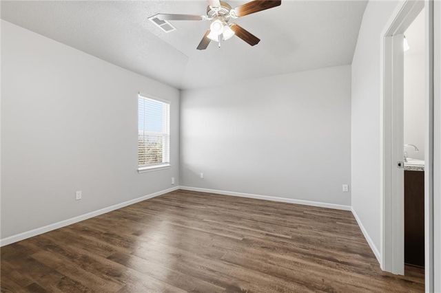 21826 Franklin Street, Spring Hill, KS 66083