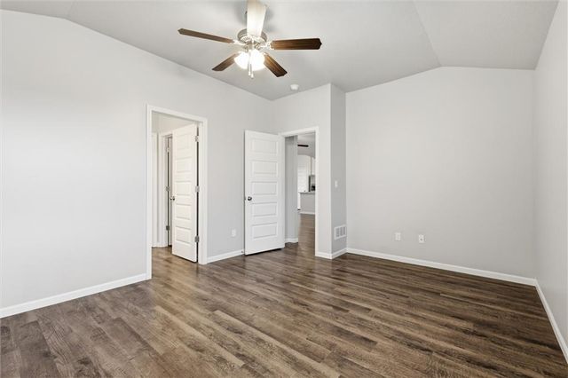 21826 Franklin Street, Spring Hill, KS 66083