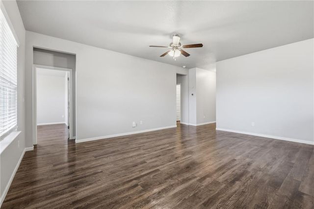21826 Franklin Street, Spring Hill, KS 66083