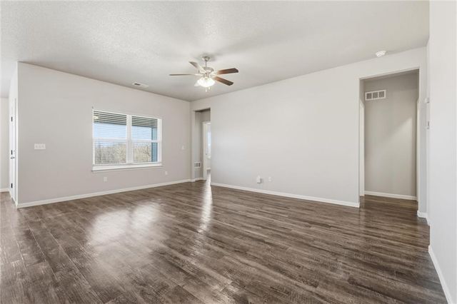 21826 Franklin Street, Spring Hill, KS 66083