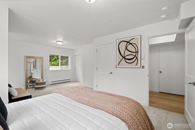 8803 15th Avenue NE, Seattle, WA 98115