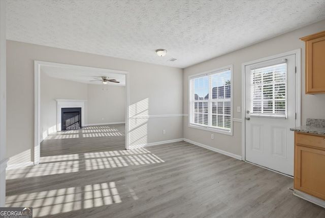 3246 Shady Valley Lane, Loganville, GA 30052