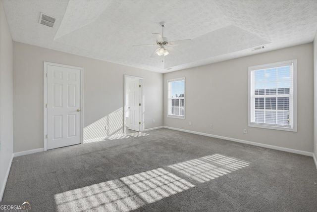 3246 Shady Valley Lane, Loganville, GA 30052