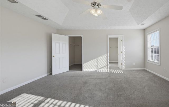 3246 Shady Valley Lane, Loganville, GA 30052