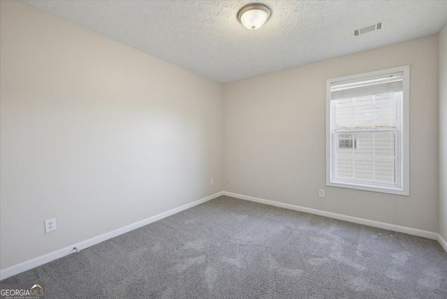 3246 Shady Valley Lane, Loganville, GA 30052