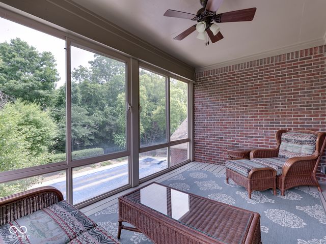 20 Forrests Edge Court, Indianapolis, IN 46227