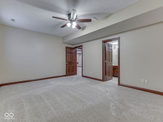 20 Forrests Edge Court, Indianapolis, IN 46227