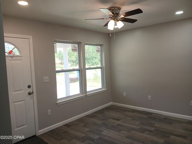 4062 Covington Place, Chipley, FL 32428