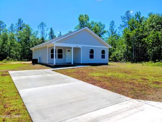 4062 Covington Place, Chipley, FL 32428
