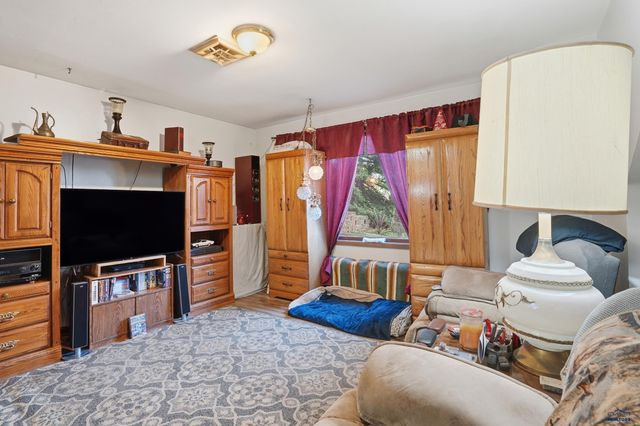 2709 CAMERON DR, Rapid City, SD 57702