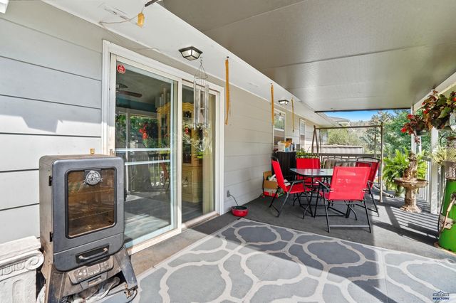 2709 CAMERON DR, Rapid City, SD 57702