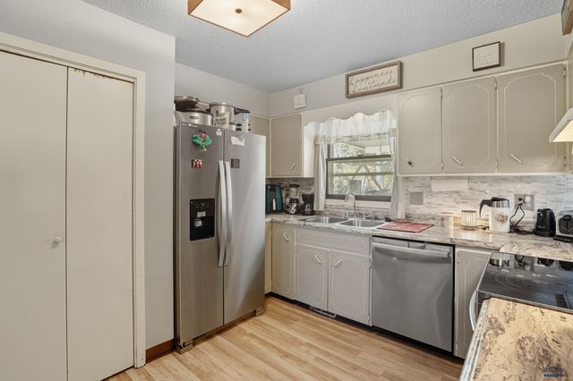 2709 CAMERON DR, Rapid City, SD 57702