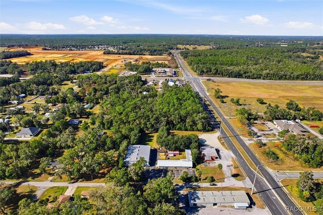 3132 W Gulf To Lake Highway, Lecanto, FL 34461