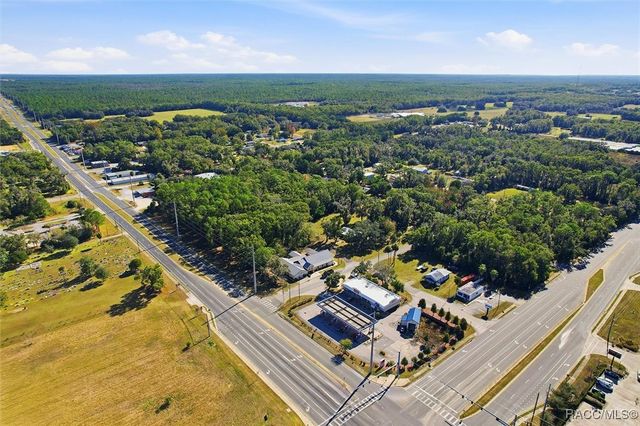 3132 W Gulf To Lake Highway, Lecanto, FL 34461