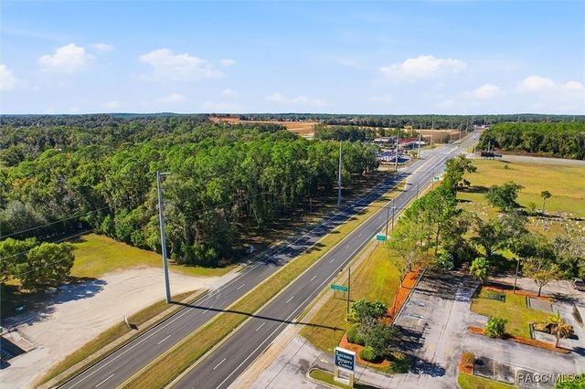 3132 W Gulf To Lake Highway, Lecanto, FL 34461