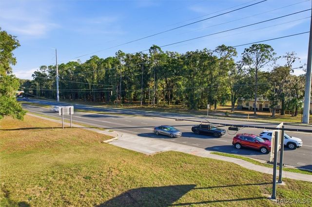 3132 W Gulf To Lake Highway, Lecanto, FL 34461