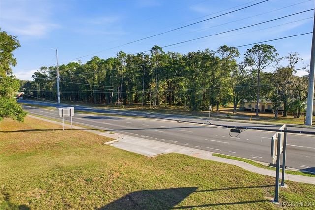 3132 W Gulf To Lake Highway, Lecanto, FL 34461