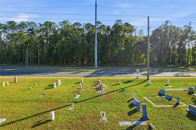 3132 W Gulf To Lake Highway, Lecanto, FL 34461