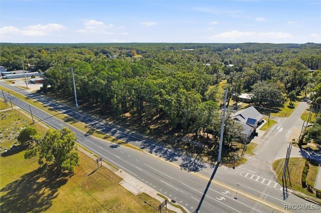 3132 W Gulf To Lake Highway, Lecanto, FL 34461