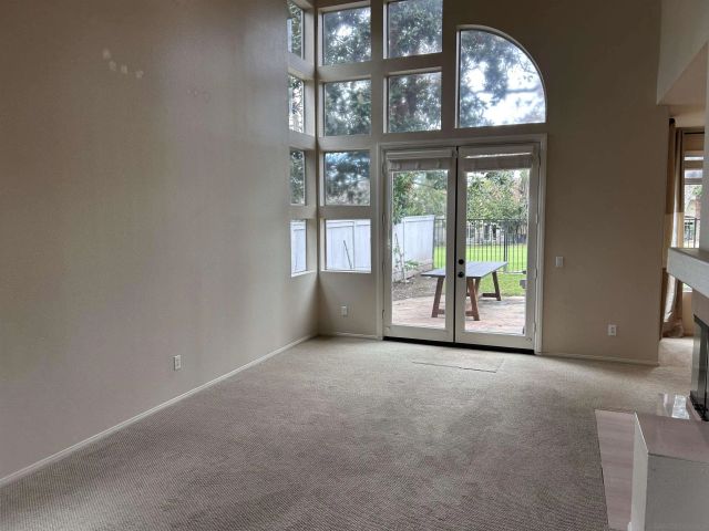5146 Caminito Vista Lujo, San Diego, CA 92130