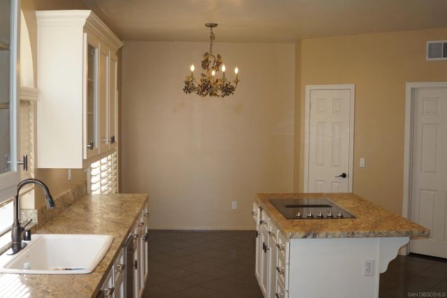 5146 Caminito Vista Lujo, San Diego, CA 92130