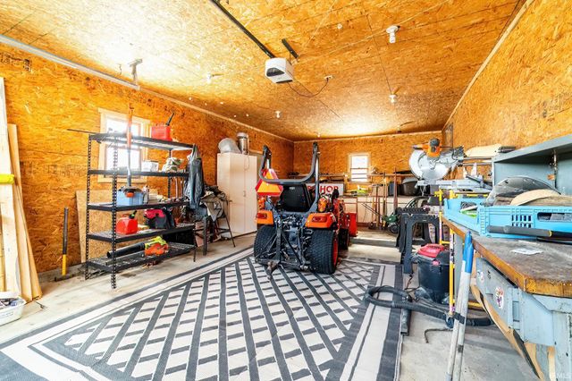 15128 Wesley Chapel Road, Churubusco, IN 46723