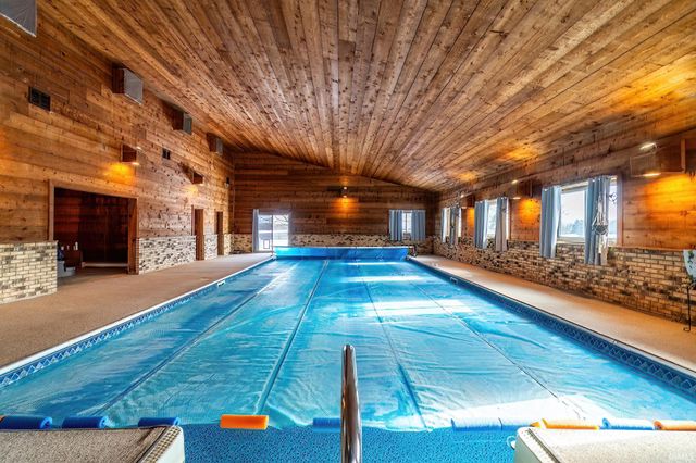 15128 Wesley Chapel Road, Churubusco, IN 46723