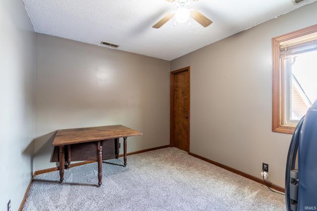 15128 Wesley Chapel Road, Churubusco, IN 46723