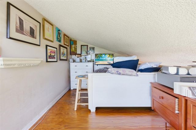 5644 Eagle Lake Dr, Palm Beach Gardens, FL 33418