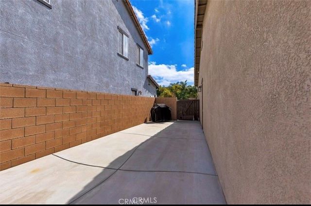 31705 Middlebrook, Menifee, CA 92584