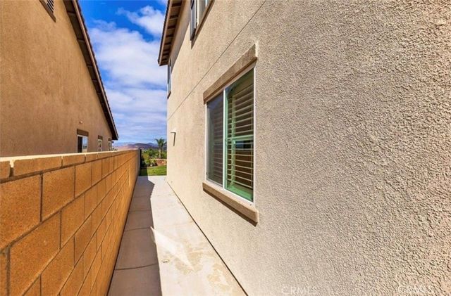 31705 Middlebrook, Menifee, CA 92584