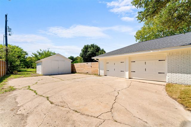 356 Willow Wood Street, Murphy, TX 75094