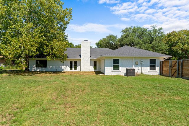 356 Willow Wood Street, Murphy, TX 75094