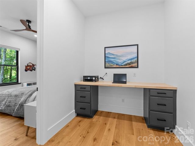 80 Maple Grove Court, Hendersonville, NC 28792