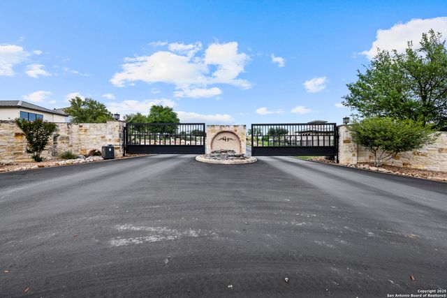 1324 Pinot Grigio, New Braunfels, TX 78132